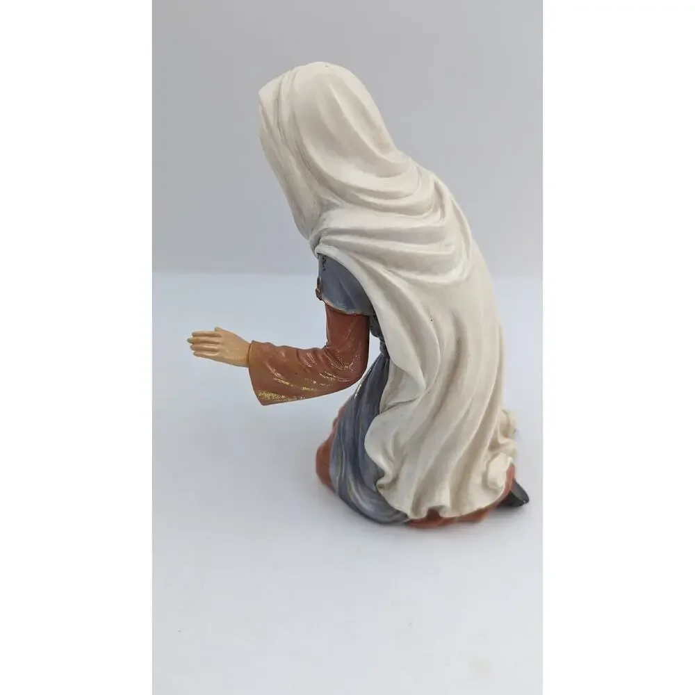 Mary Figurine Kirkland Signature Nativity #1155965 Replacement Piece